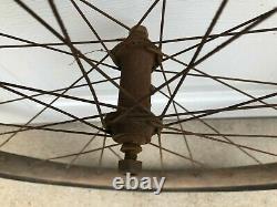 Antique 1900's Front / Rear 28 Wood Wheel Set / Us Giant 76 Chain Tread Tires